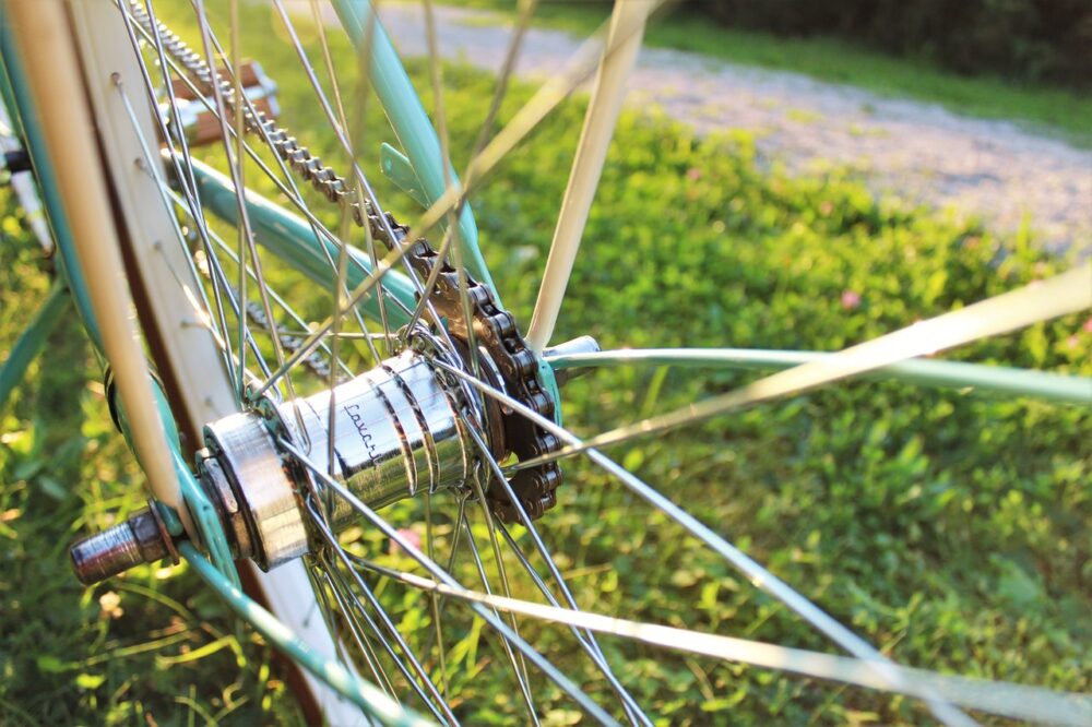 自転車 空回り